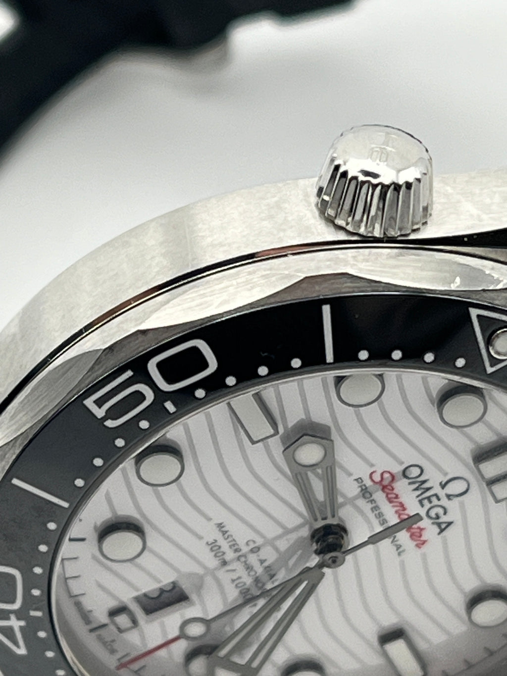 OMEGA Seamaster Diver 300M Ref. 210.32.42.20.04.001