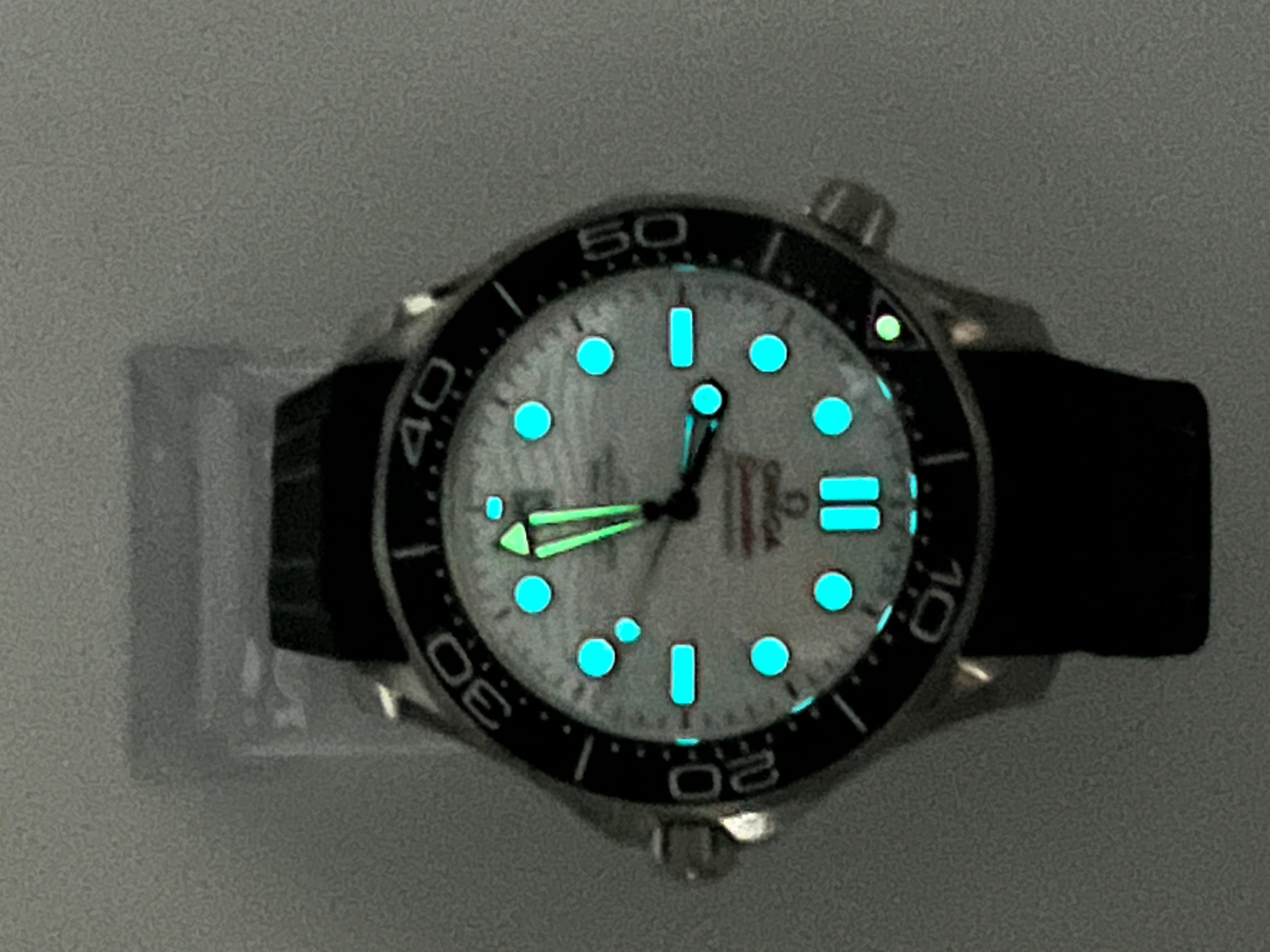 OMEGA Seamaster Diver 300M Ref. 210.32.42.20.04.001