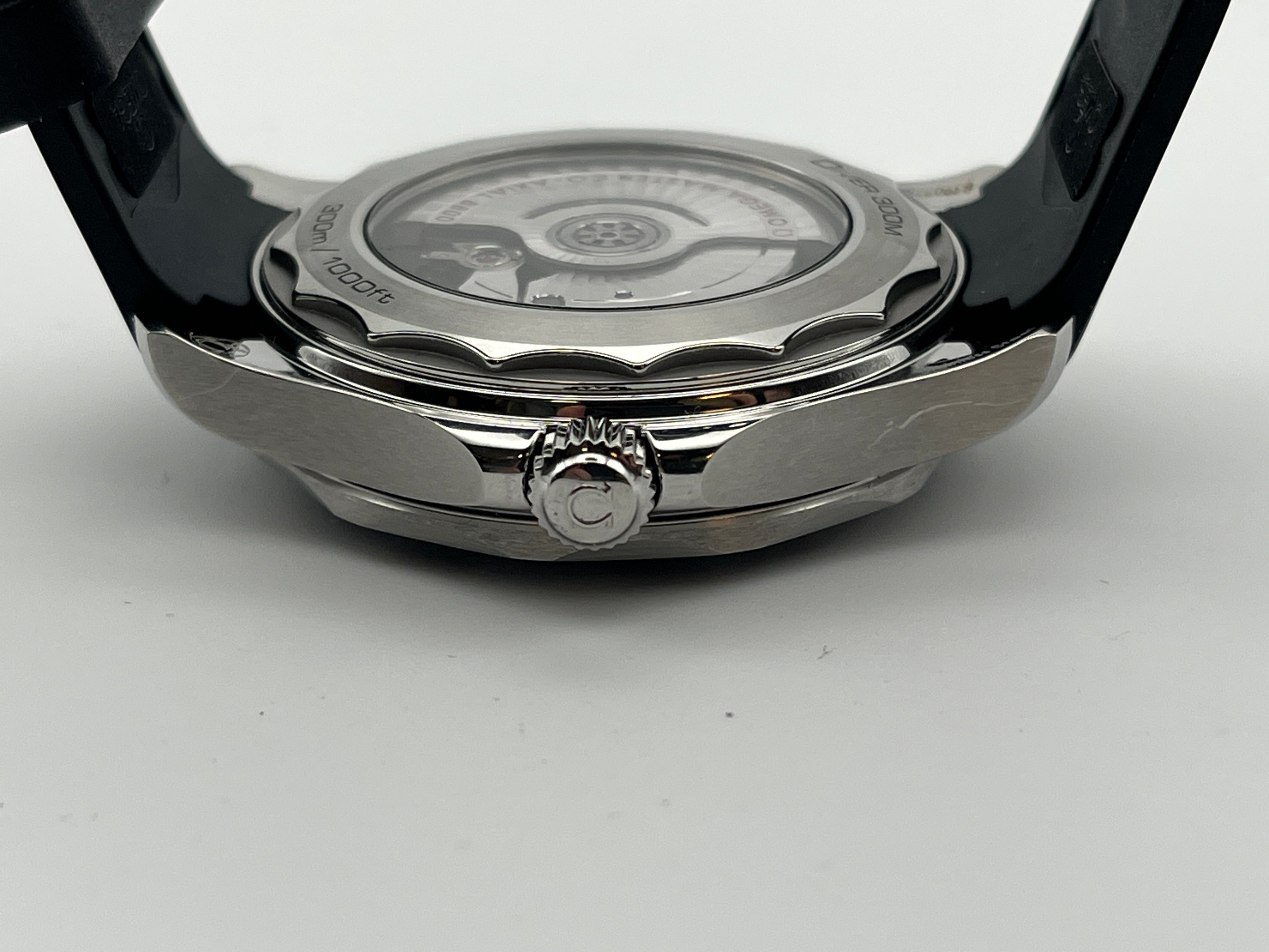 OMEGA Seamaster Diver 300M Ref. 210.32.42.20.04.001