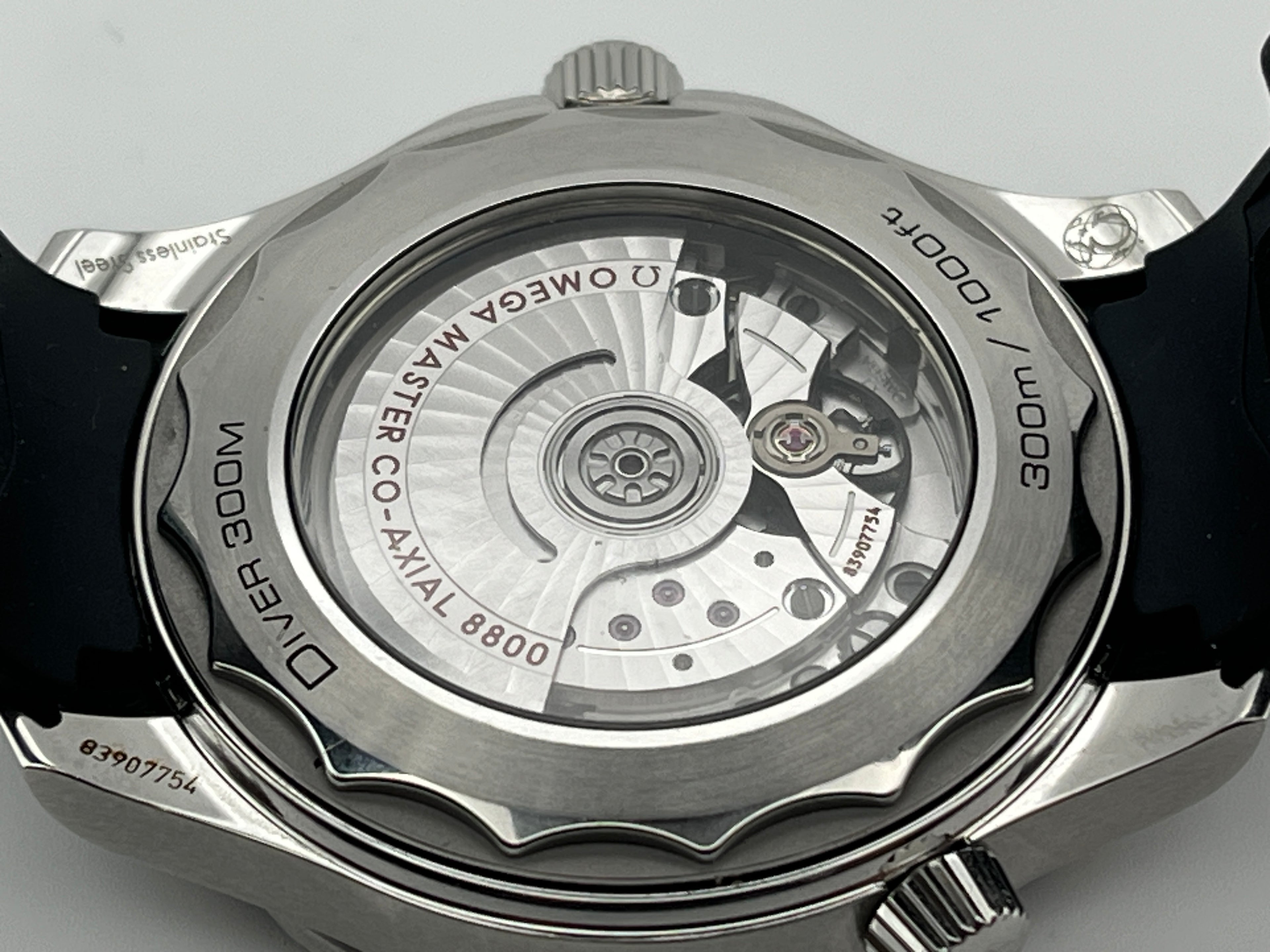 OMEGA Seamaster Diver 300M Ref. 210.32.42.20.04.001
