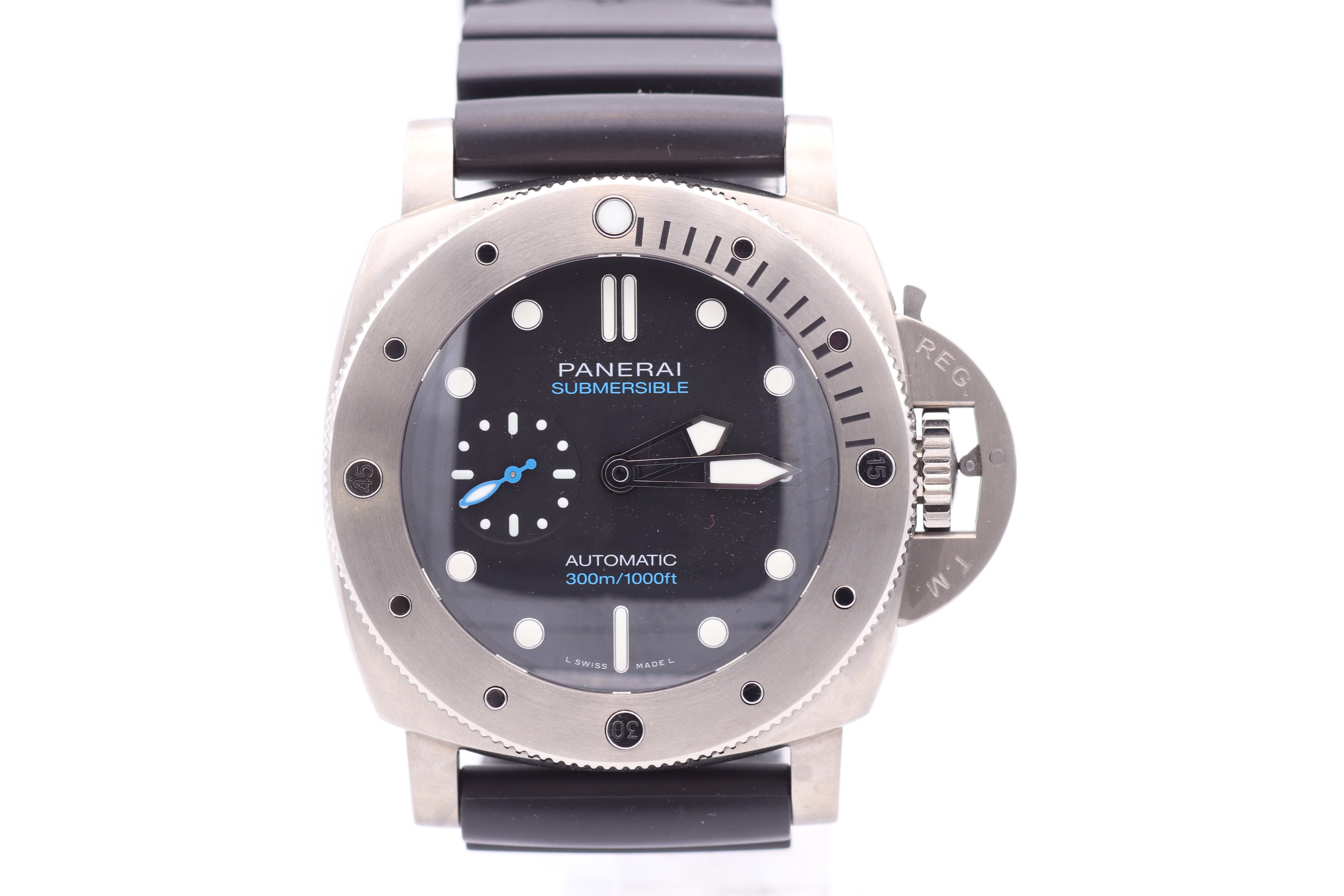 Panerai Luminor Submersible 1950 3 Days Panerai Overhauled. Panerai Warranty Until 2029.