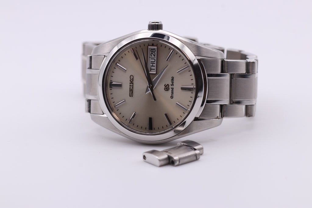 Grand Seiko SBGT035 / 9F83-0AH0
